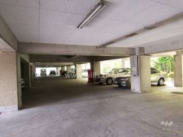 敷地内駐車場（屋内平面式）