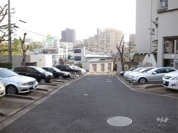 敷地内駐車場（平面式）