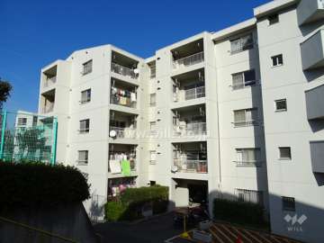 千里月見ケ丘ハイツI棟