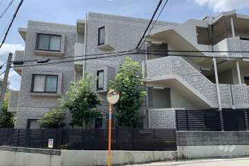 グリーンエクセル東豊中の外観(北東側から)