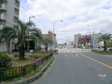 敷地の東側の道路