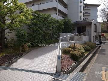 エントランスアプローチ