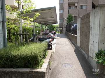 バイク置き場