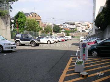 敷地内駐車場