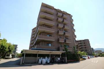 宝塚ロジュマンの外観（北東側から）