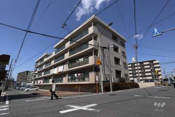 新瀬戸ハイツの外観（南東側から）