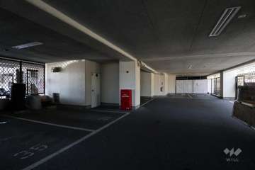 敷地内駐車場（屋内平面式）