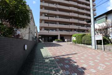 エントランスアプローチ