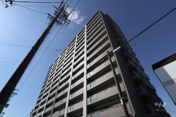 バンベール瀬戸の外観（南東側から）