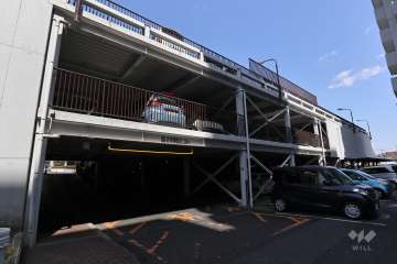 敷地内駐車場（自走式立体、屋外平面式）