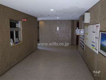 エントランスホール