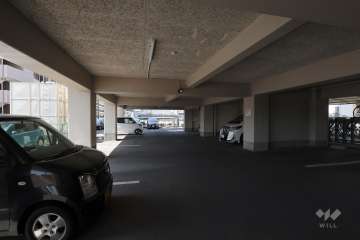 敷地内駐車場（屋外平面式、屋内平面式）