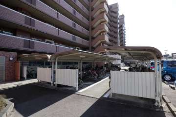 駐輪場、バイク置場