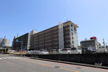 サンハイツ菱野の外観（北西側から）