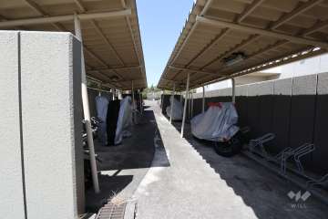 駐輪場、バイク置場