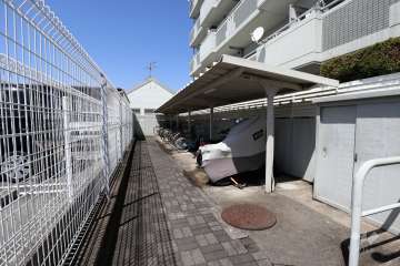 駐輪場、バイク置場