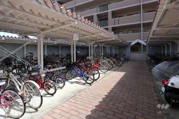 駐輪場、バイク置場