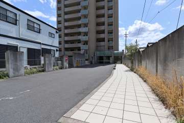 エントランスアプローチ