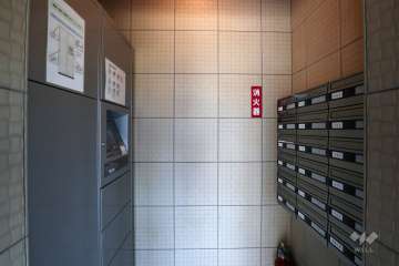 宅配ボックスと共用ポスト