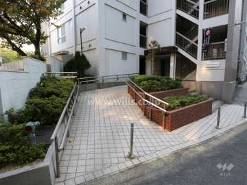 エントランスアプローチ