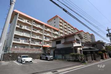 共和コーポラスの外観（南西側から）