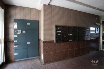 宅配ボックスと共用ポスト