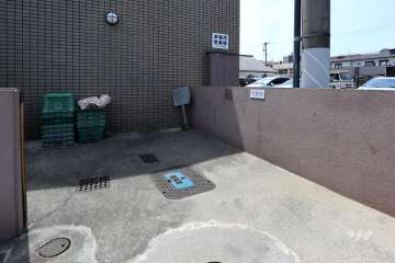 ゴミ置き場