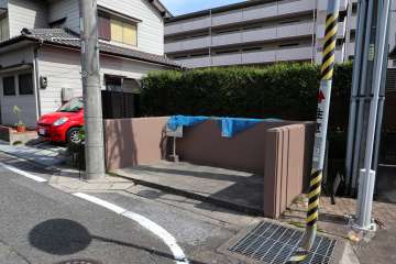 ゴミ置き場