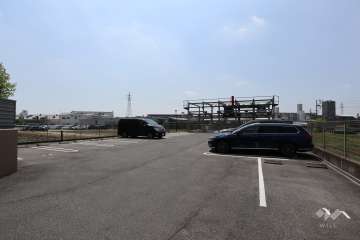 敷地内駐車場（屋外平面式、屋外機械式）