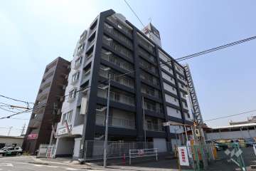 ホワイトキャッスル共和の外観（北東側から）