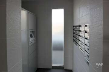 宅配ボックスと共用ポスト