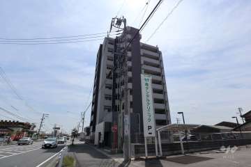 ファミリアーレ大府第２の外観（北東側から）