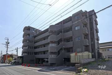 ソフィア共和の外観（北西側から）