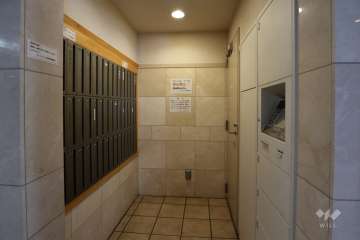 宅配ボックスと共用ポスト