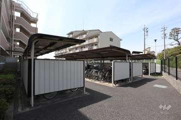 駐輪場、バイク置場