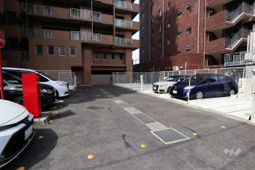 敷地内駐車場（屋外機械式）