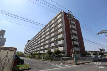 コープ野村共和Ｃ棟の外観（南東側から）