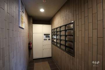 宅配ボックスと共用ポスト