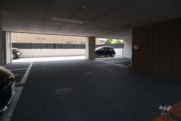 敷地内駐車場（屋内平面式）