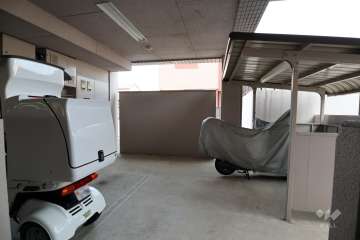 バイク置場