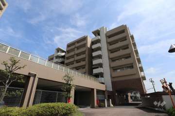 グランドメゾン大府花咲台３番館の外観（北西側から）