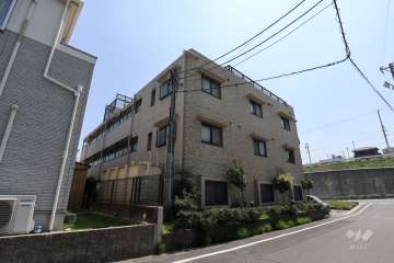 アピエス共和の外観（北西側から）