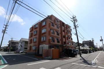 アーバン共和の外観（北東側から）