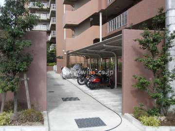 バイク置き場