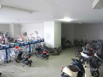 駐輪場