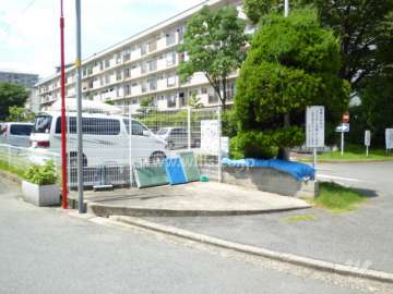 ゴミステーション