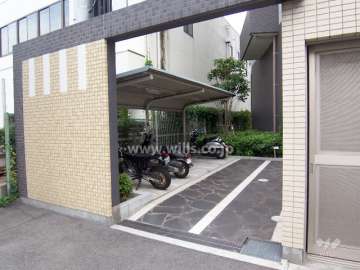 バイク置き場