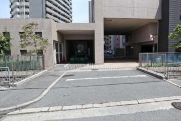 駐車場出入口