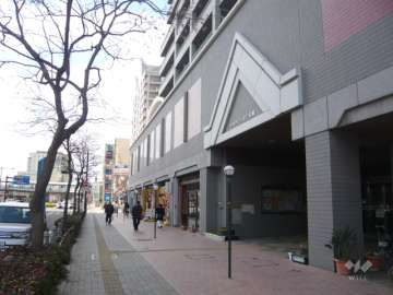 1階の店舗の部分