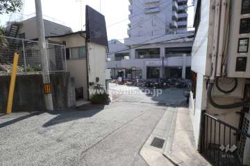 敷地南側前面道路